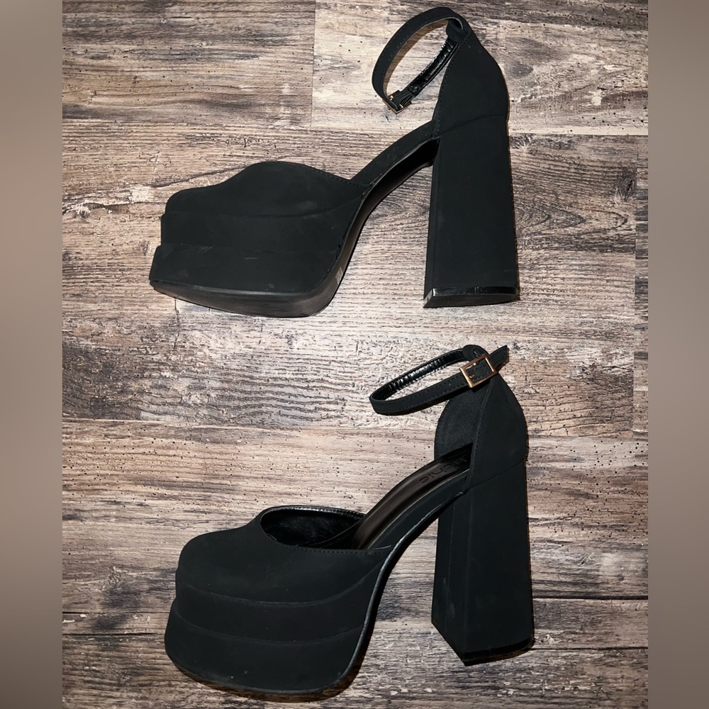 Women’s Black Platform Heel Sandals with Ankle Strap